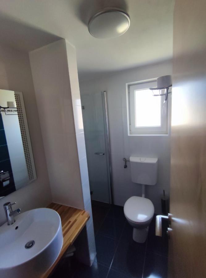 קרס Panorama Sunset Apartments מראה חיצוני תמונה