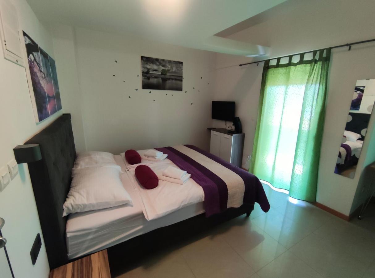 קרס Panorama Sunset Apartments מראה חיצוני תמונה