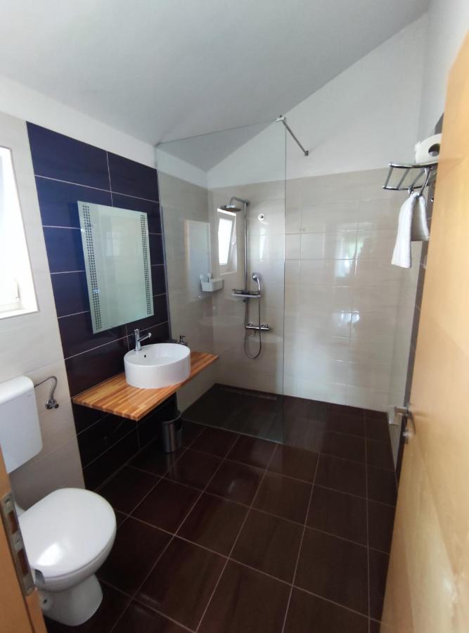 קרס Panorama Sunset Apartments מראה חיצוני תמונה