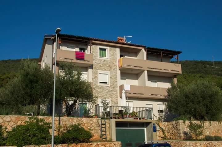 קרס Panorama Sunset Apartments מראה חיצוני תמונה