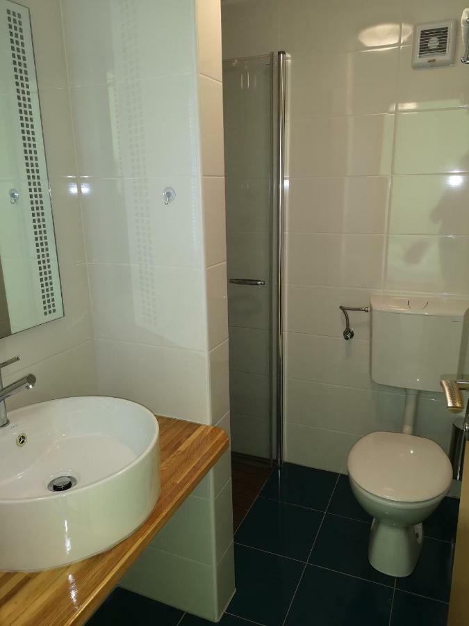 קרס Panorama Sunset Apartments מראה חיצוני תמונה